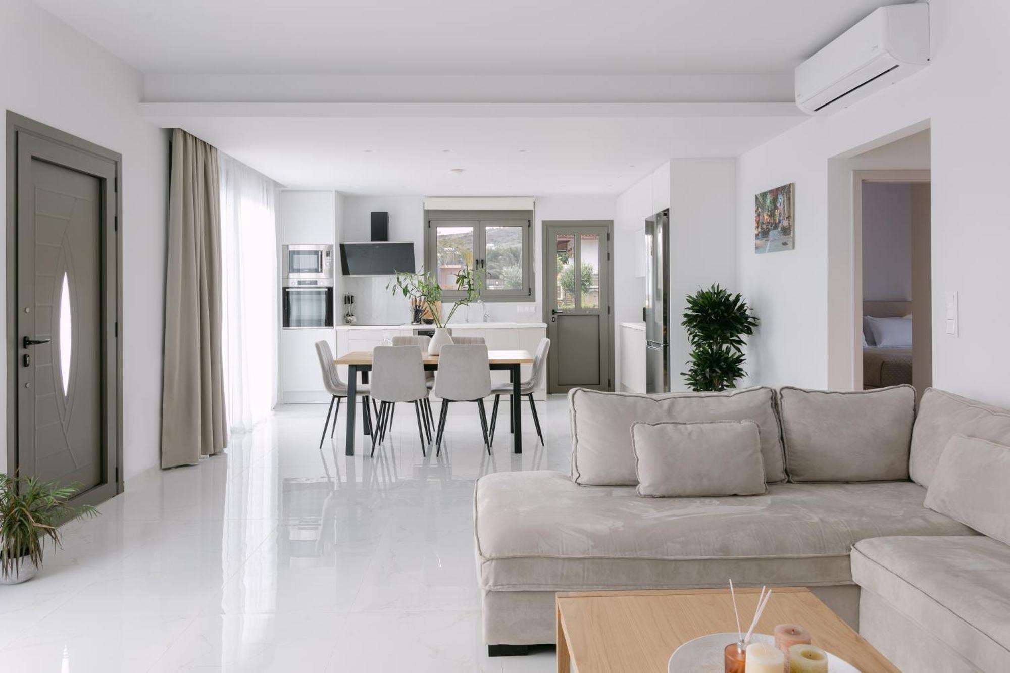 Halaro Villa Gerani  Luaran gambar
